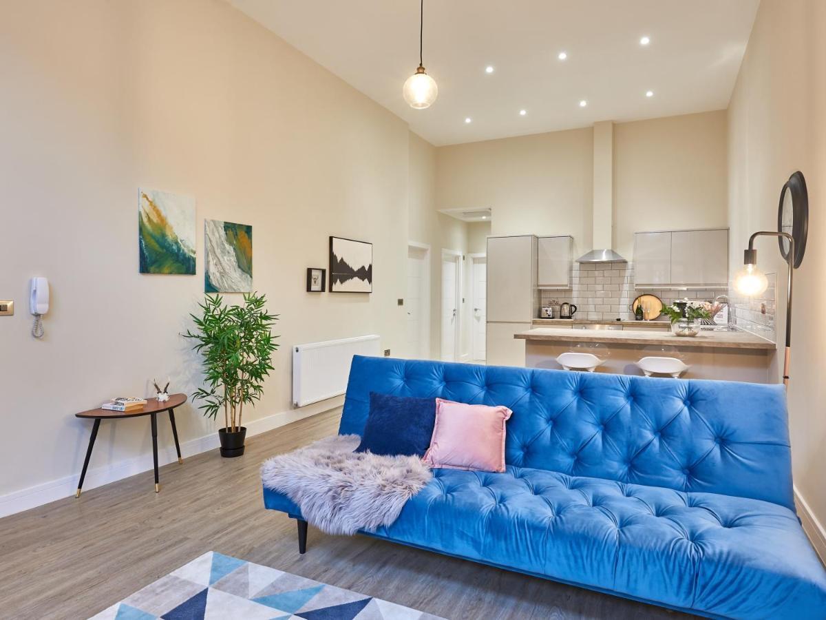 Two Bedroom Apartment By Jlj Apartments & Serviced Accommodation Birmingham - Mantella Lofts Exteriör bild
