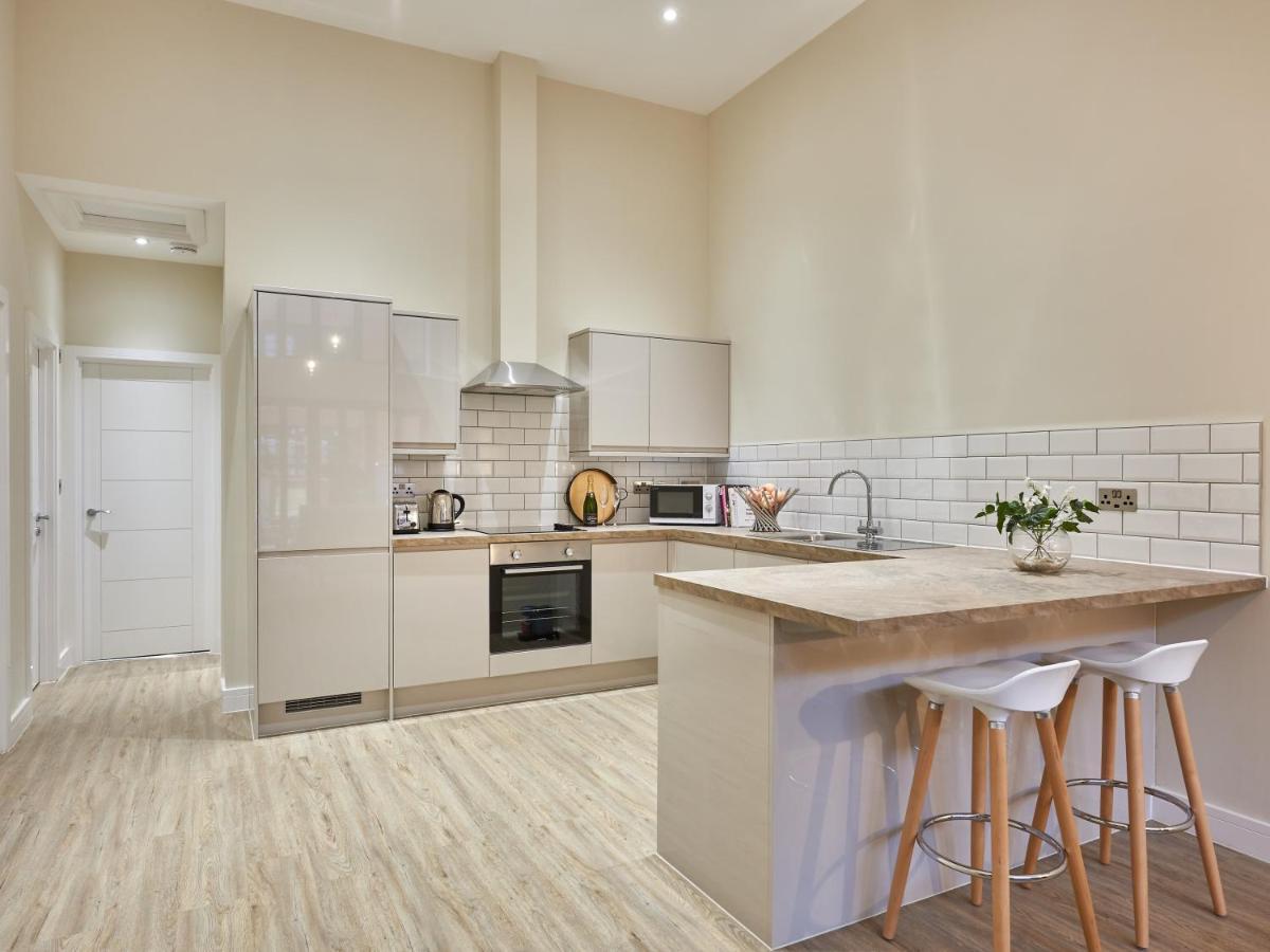 Two Bedroom Apartment By Jlj Apartments & Serviced Accommodation Birmingham - Mantella Lofts Exteriör bild