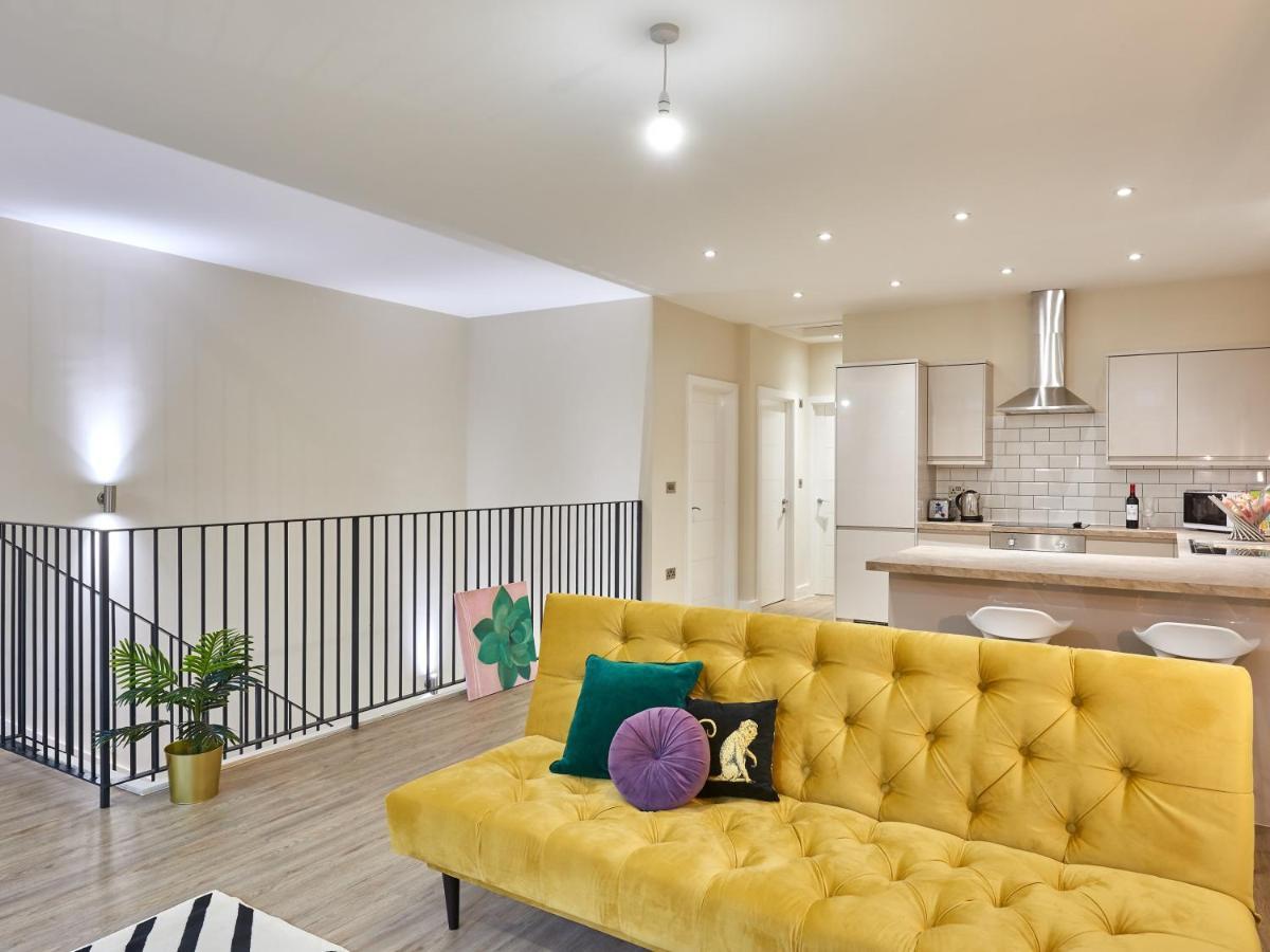 Two Bedroom Apartment By Jlj Apartments & Serviced Accommodation Birmingham - Mantella Lofts Exteriör bild