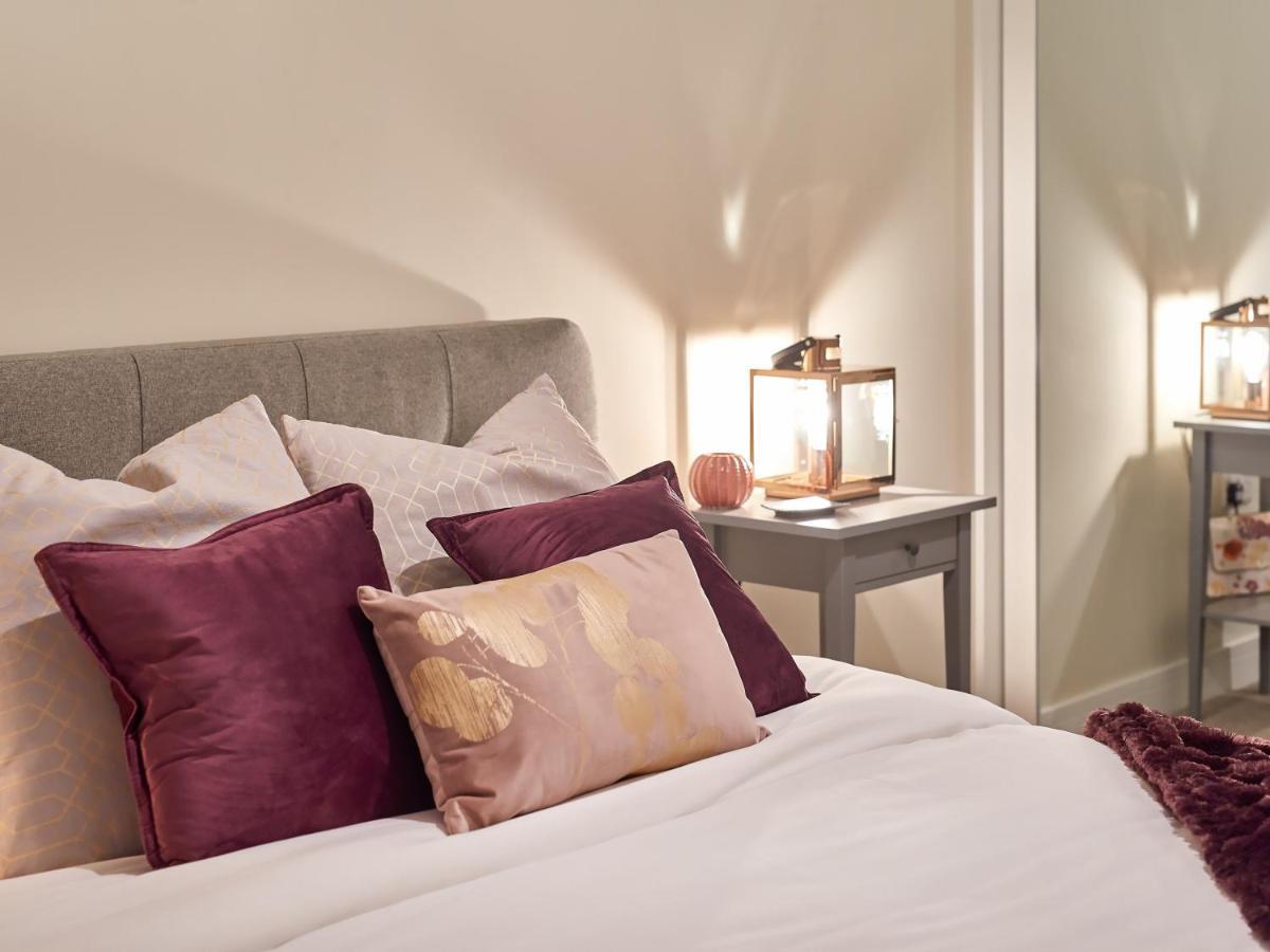 Two Bedroom Apartment By Jlj Apartments & Serviced Accommodation Birmingham - Mantella Lofts Exteriör bild